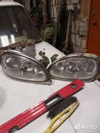 Фары на Волгу 31105