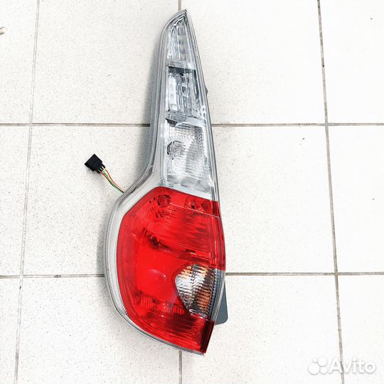 Фонарь Датсун Ми-До. Оригинал