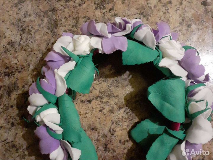 Ободок ручной работы с цветами