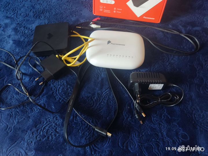 Роутер и тв приставка Ростелеком, Wink винк