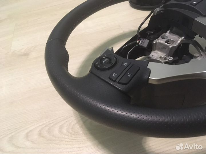 Руль lexus is250 f sport airbag подушка