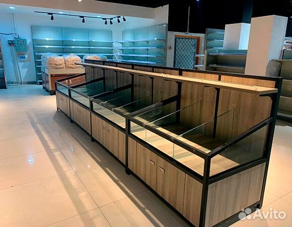 Торговые стеллажи, витрины в стиле лофт на заказ