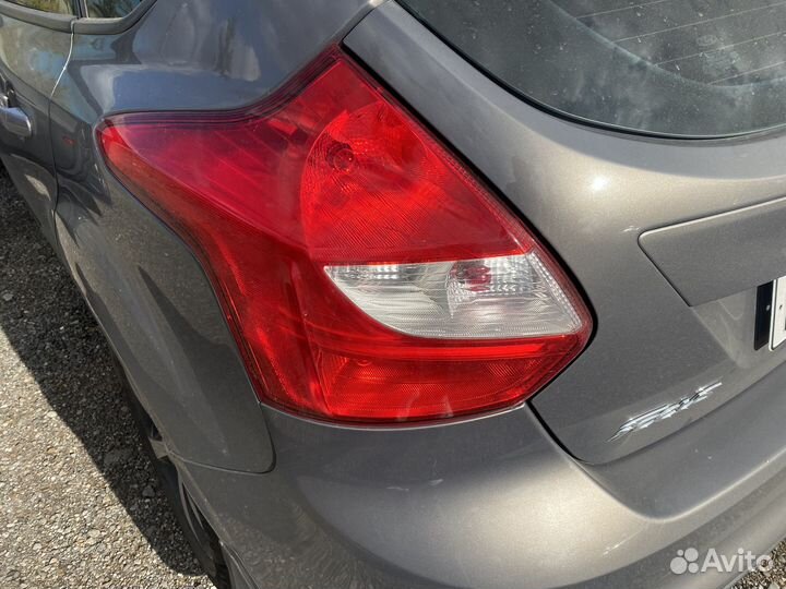 Задние фонари Форд Фокус 3 хэтчбек 2011-2014