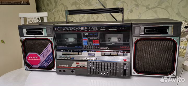 Магнитола Sharp GF-800 в отличном состоянии
