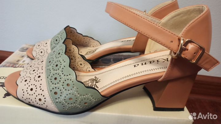 Туфли- босоножки женские 39 размер