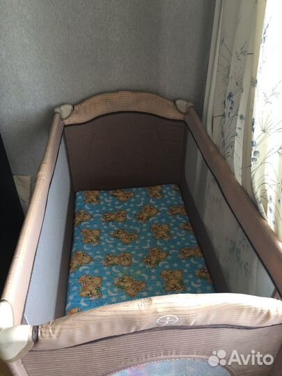 Кровать манеж с матрасом