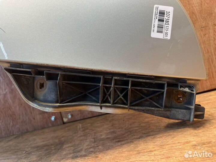 Крыло переднее правое Toyota Avensis AZT251 2azfse