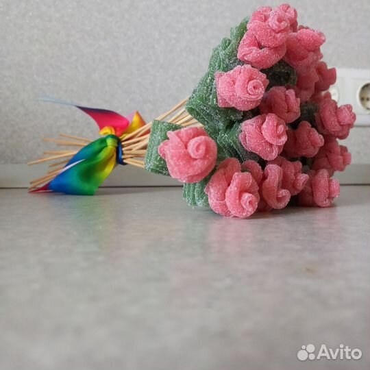Розочки из мармеладных ленточек
