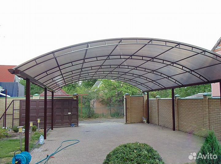 Навес из поликарбоната