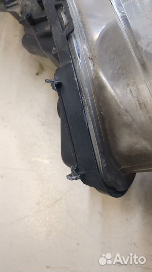 Фара (передняя) Peugeot 207, 2008