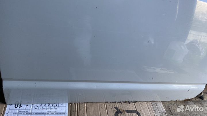 Кузовные детали на volkswagen т-5 2006 г