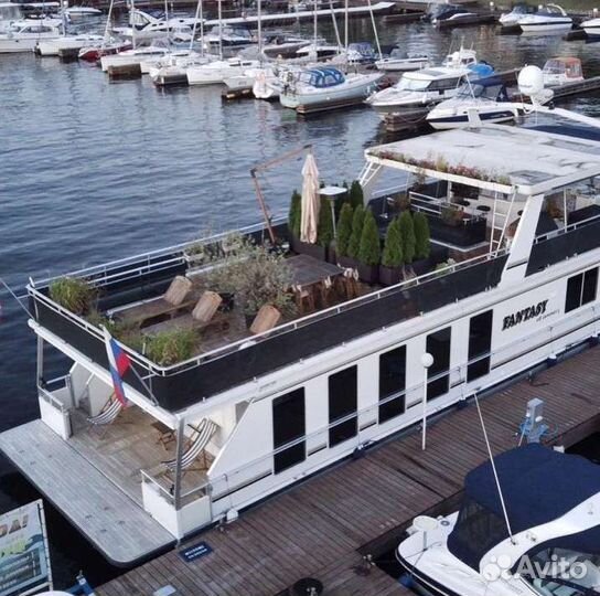 Аренда яхты с капитаном Москва