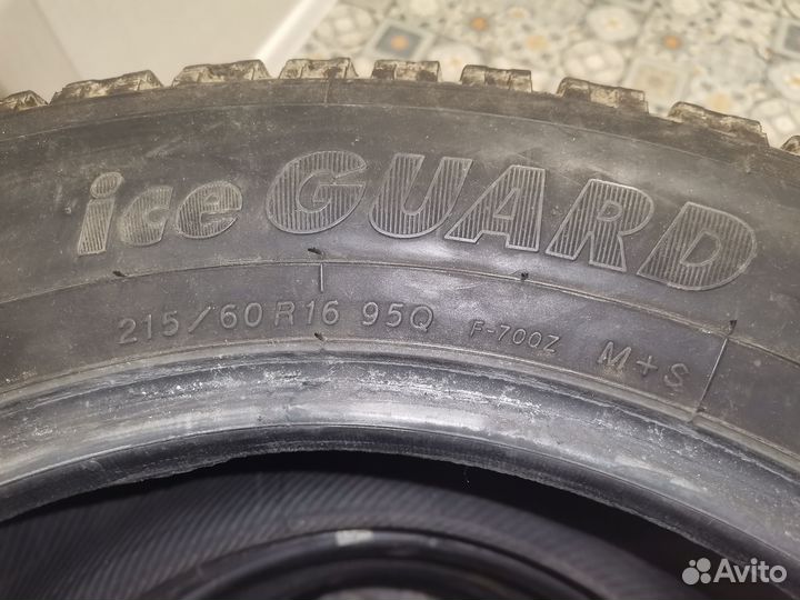 Yokohama Ice Guard F700Z 215/60 R16 95Q