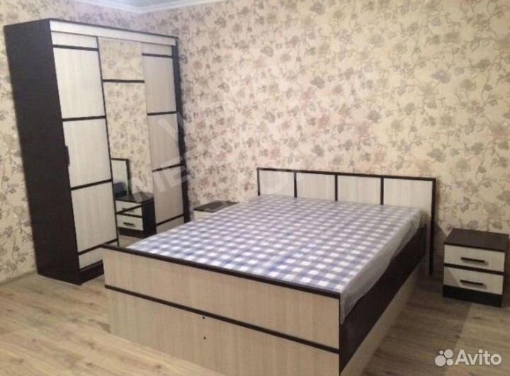 Кровать двуспальная