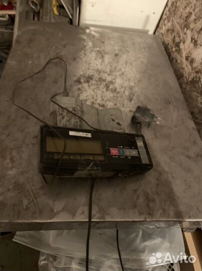 Весы торговые электронные