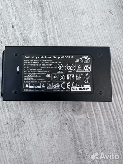 PoE инжектор ubiquiti PoE-24-24w