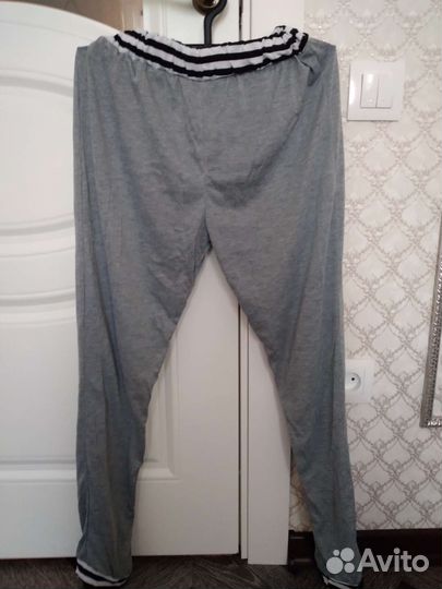 Спортивный костюм женский