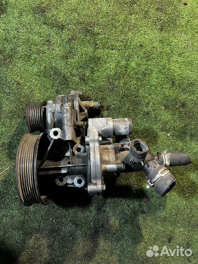 Вакуумный насос с помпой Ford Transit 2.4