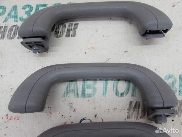 Ручка внутренняя потолочная для Hyundai Elantra 4