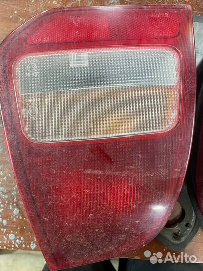 Залоие фары mitsubishi colt 5 CJ0