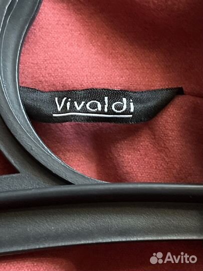 Пальто женское демисезон