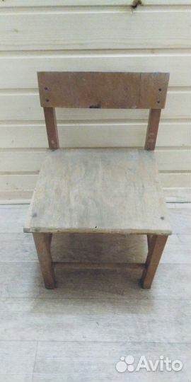 Винтажный детский стол и стул