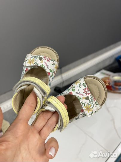 Босоножки tapiboo