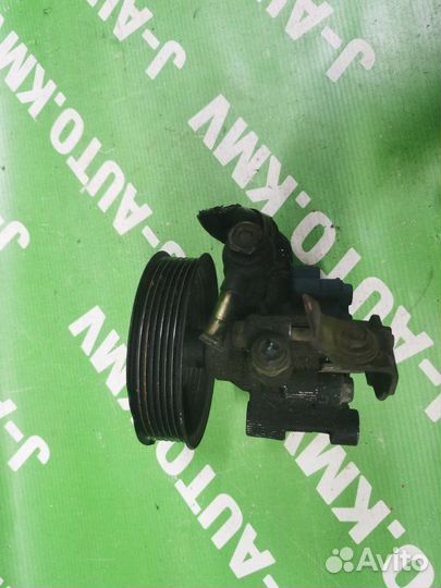 Насос гур Toyota Wish 1