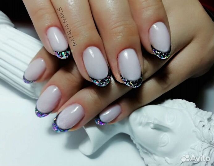 Маникюр, педикюр, наращивание ногтей