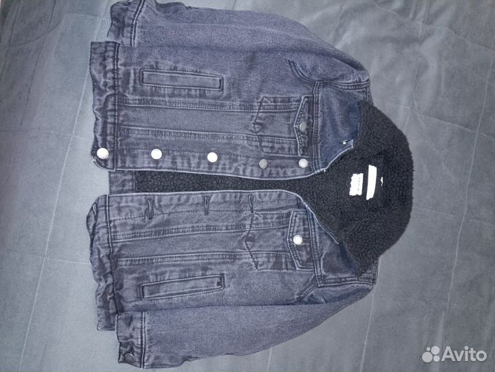 Джинсовая куртка с мехом