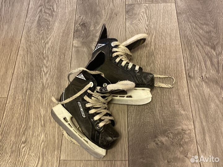 Хоккейные коньки bauer