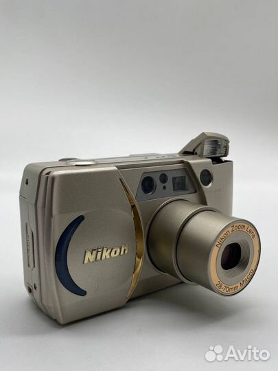 Nikon zoom 70ws