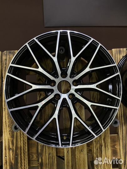 Neo 6,5x16/5x114,3 ET41 D67,1 654 BD