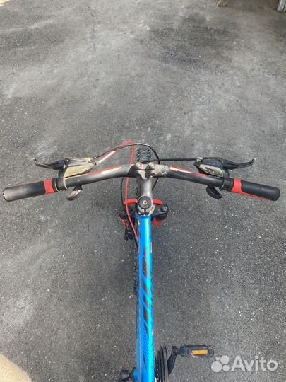 Велосипед maxxpro