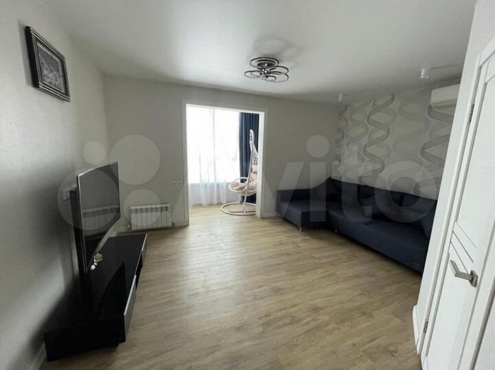 3-к. квартира, 103 м², 3/3 эт.