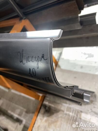 Пороги на Toyota ipsum 10