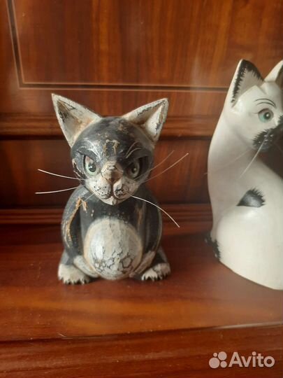 Деревянная фигура кошек 2 шт