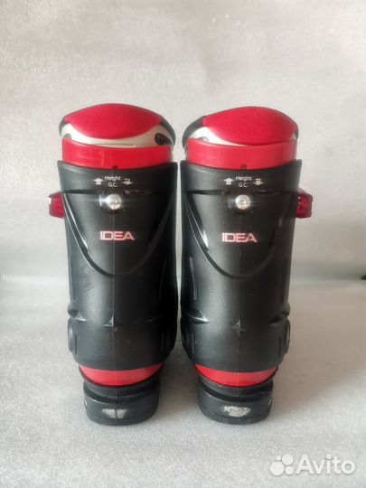 Горнолыжные ботинки 30-34.5