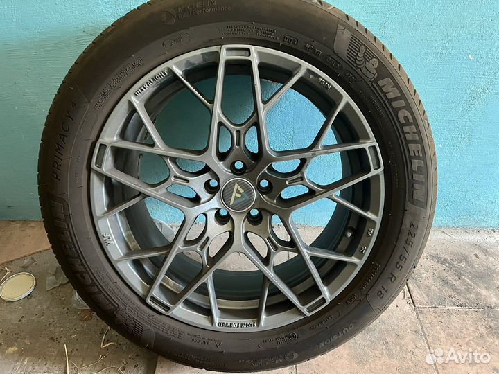 Комплект колес r18