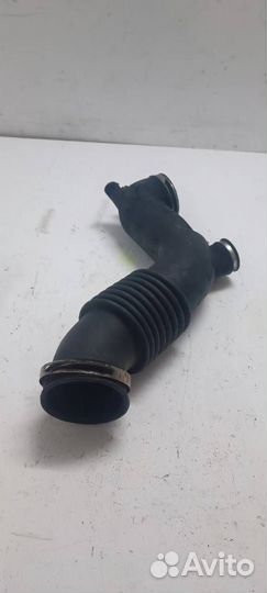 Патрубок воздушного фильтра