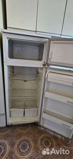 Холодильник минск 15м