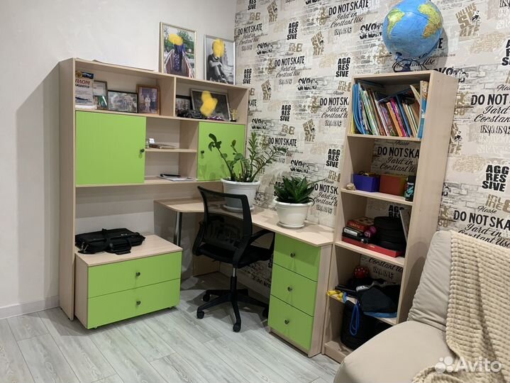 Угловой письменный стол бу