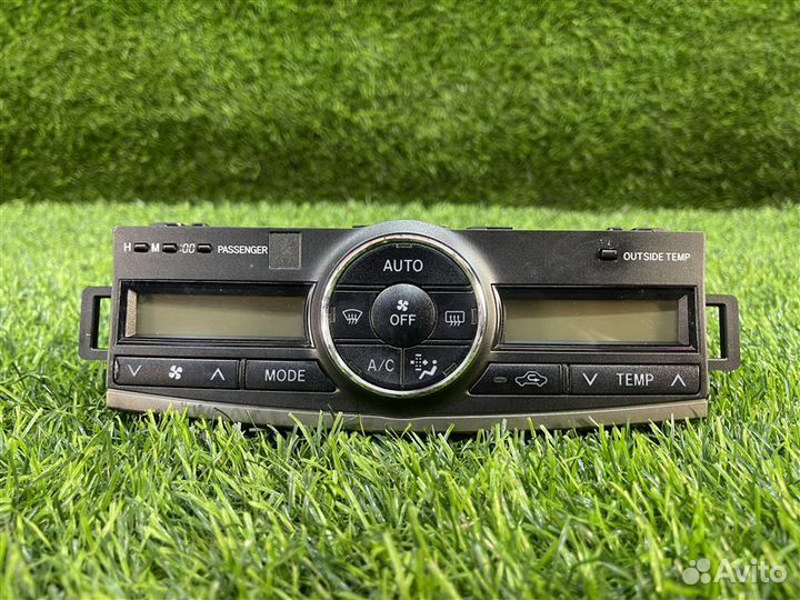 Блок управления климат-контролем передний Toyota