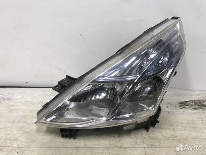 Фара левая Nissan Teana J32 2008