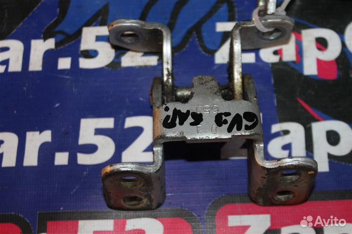 Петля крышки багажника Сузуки Гранд Витара