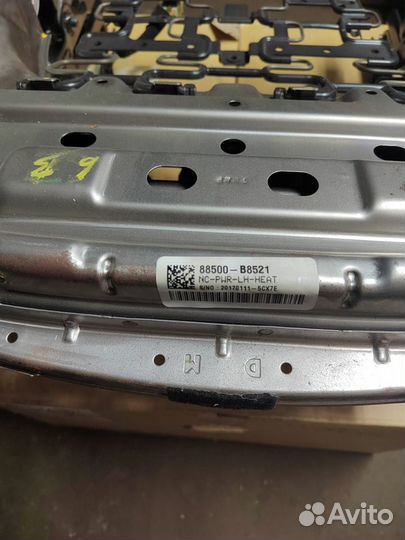 Сиденье водительское Hyundai Santa Fe 3