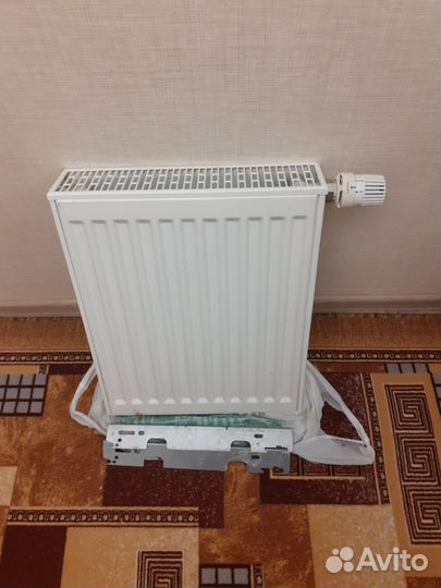 Радиатор отопления металический бу
