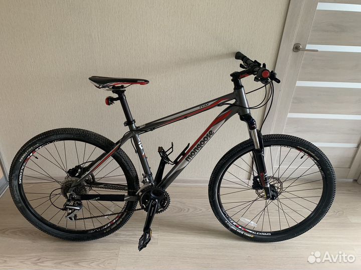Велосипед mongoose tyax