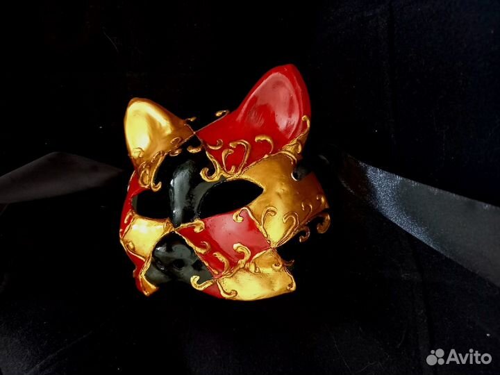 Венецианская карнавальная маска Гатто 