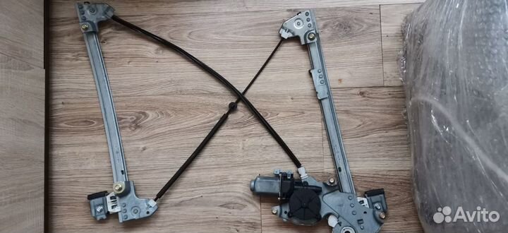 Стеклоподъемник Rover 75MG ZT